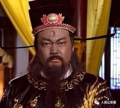 堂下何人,揭秘古代宫廷中的神秘人物